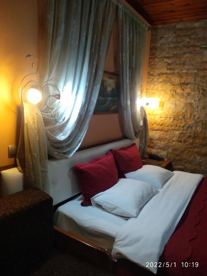 Xenonas Platia Apartment Loutraki  Luaran gambar