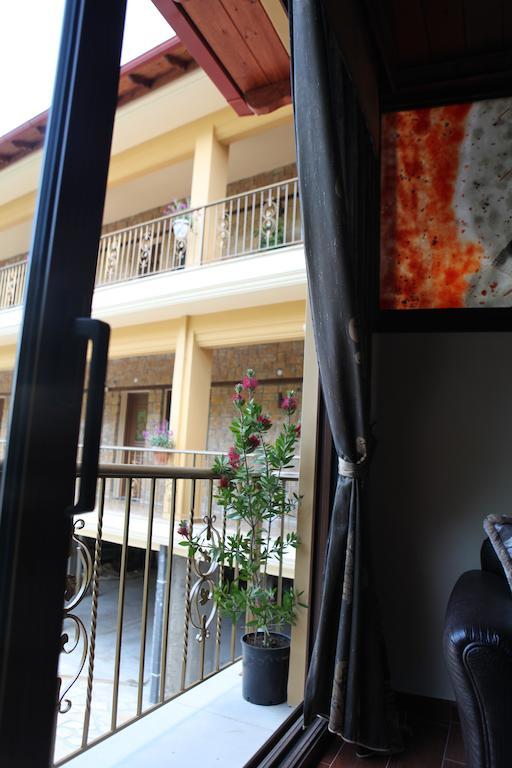 Xenonas Platia Apartment Loutraki  Luaran gambar