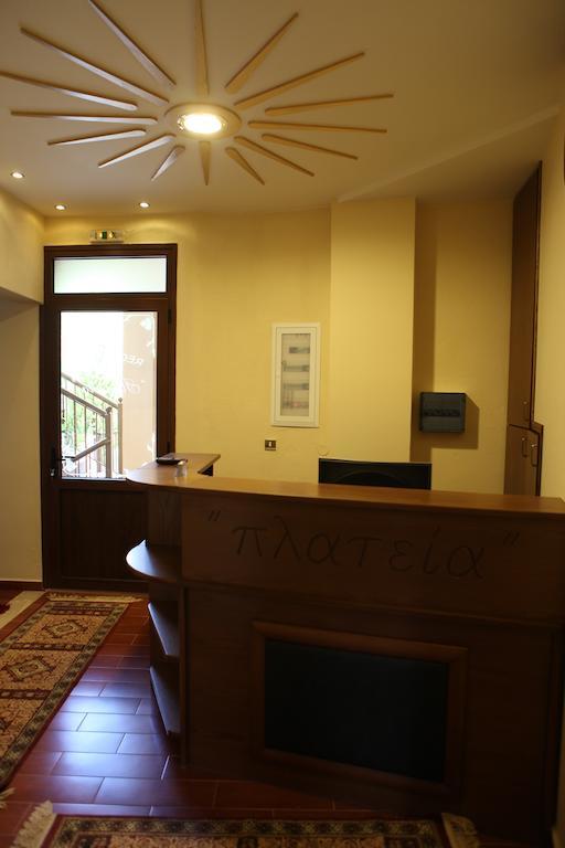 Xenonas Platia Apartment Loutraki  Luaran gambar